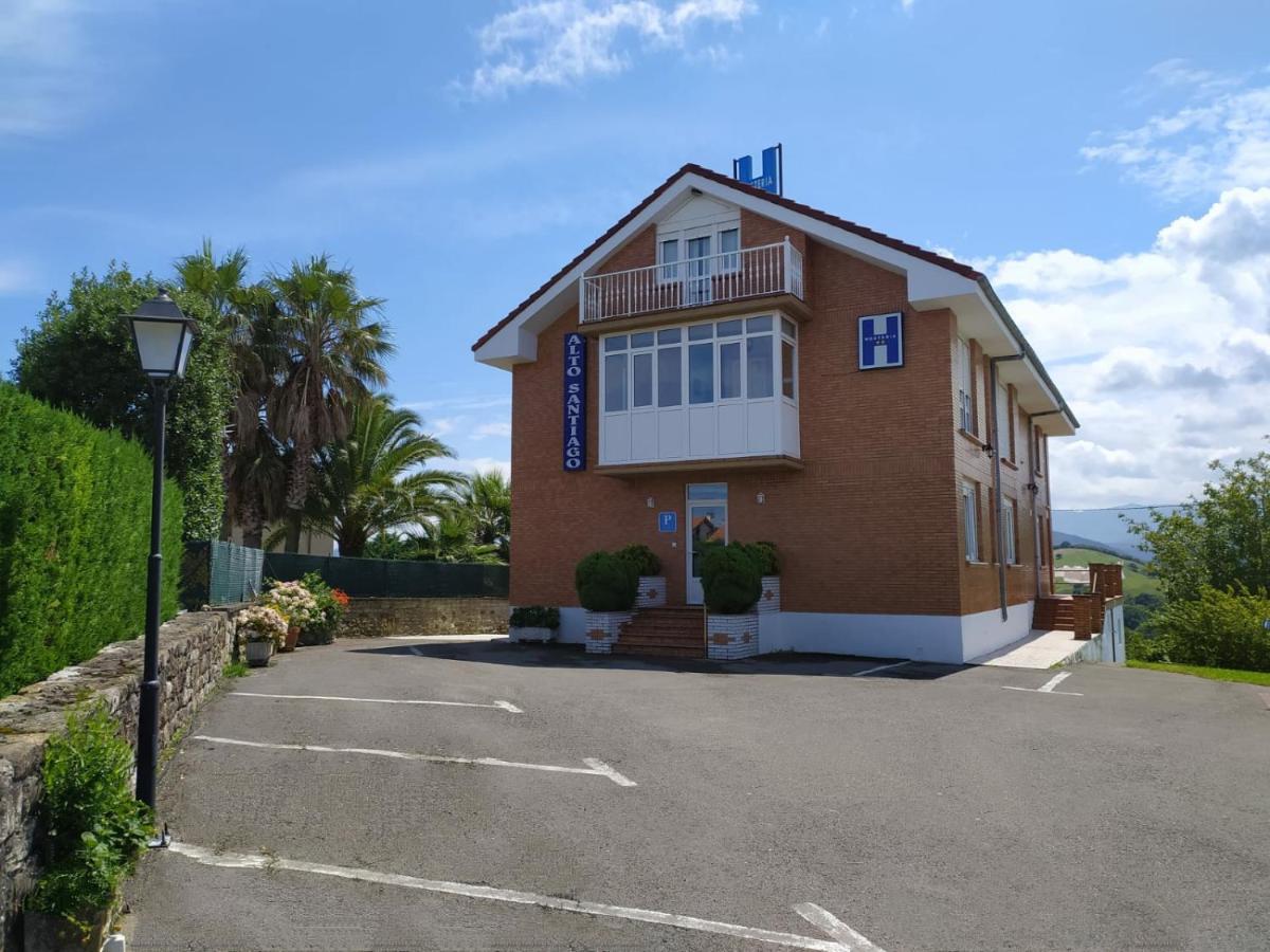 Alto Santiago Alojamiento Con Parking San Vicente De La Barquera Exterior photo