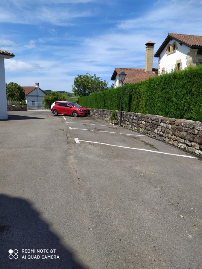 Alto Santiago Alojamiento Con Parking San Vicente De La Barquera Exterior photo