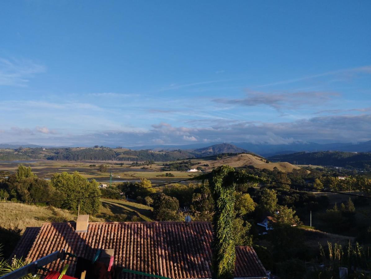 Alto Santiago Alojamiento Con Parking San Vicente De La Barquera Exterior photo